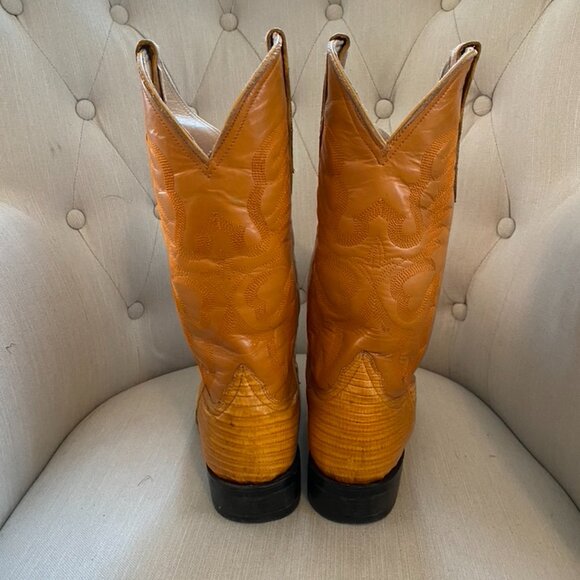 Cowboy Boots, Golden Yellow, Women's size 8.5 (US) - Picture 2 of 12